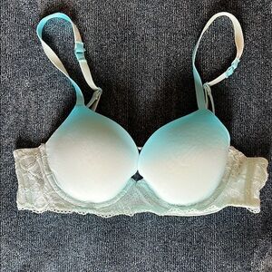 Aqua Lace Bra Sz. 34B